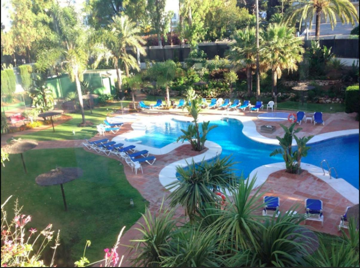 Puerto Banus With Private Garden Apartment Marbella Ngoại thất bức ảnh